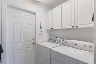 2061 Bahama Dr, Navarre, FL 32566 - Photo 13