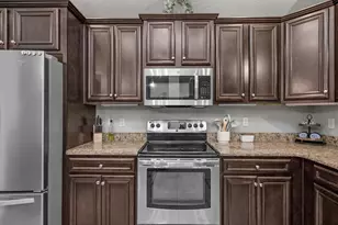 9250 Tarrant Ct, Navarre, FL 32566 - Photo 13