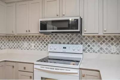 516 Stillwell Boulevard, Crestview, FL 32539 - Photo 11