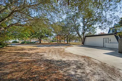 2121 Mar Mar Lane, Navarre, FL 32566 - Photo 45