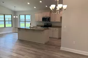 5219 Zenith Ln, Milton, FL 32583 - Photo 5