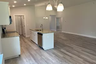 5219 Zenith Ln, Milton, FL 32583 - Photo 7