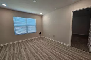 327 Flounder St, Crestview, FL 32539 - Photo 7