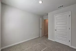 327 Flounder St, Crestview, FL 32539 - Photo 17