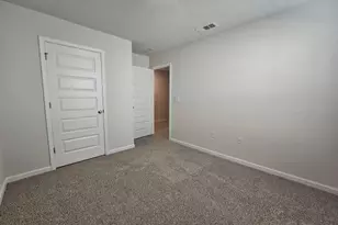 327 Flounder St, Crestview, FL 32539 - Photo 11