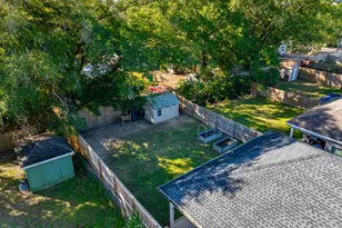 1522 27th St, Niceville, FL 32578 - Photo 45