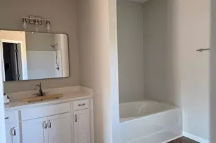 559 W Michaelangelo Road W, Defuniak Springs, FL 32433 - Photo 15