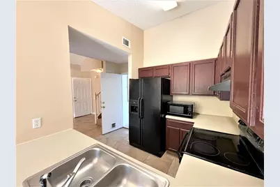 903 Piedmont Place #UNIT 5, Fort Walton Beach, FL 32547 - Photo 3