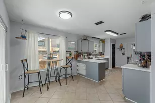 366 Brookwood Blvd, Mary Esther, FL 32569 - Photo 7