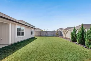 412 Scarborough St, Crestview, FL 32539 - Photo 31