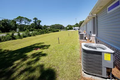 1009 Skylark Road, Mary Esther, FL 32569 - Photo 5