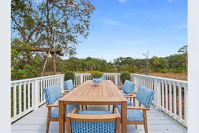 211 E Dominica Circle E, Niceville, FL 32578 - Photo 11