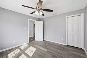 410 NW Nw Oakland Circle Circle NW, Fort Walton Beach, FL 32548 - Photo 7