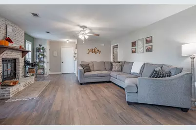 1084 Boulevard De La Parisienne, Mary Esther, FL 32569 - Photo 5