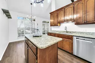 4429 Amber Lake Cove, Niceville, FL 32578 - Photo 19