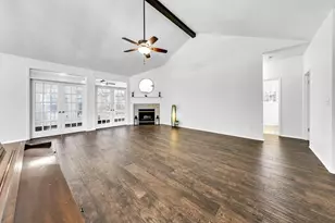 4429 Amber Lake Cove, Niceville, FL 32578 - Photo 7