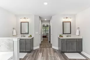 4271 Elvis Presley Dr, Milton, FL 32583 - Photo 23