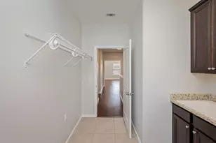 329 Nathey Ave, Niceville, FL 32578 - Photo 37