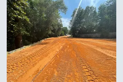 219 Hillside Drive, Niceville, FL 32578 - Photo 1