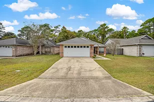 1754 Ivalea Cir, Navarre, FL 32566 - Photo 5