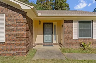 321 Pontevedra Ln, Niceville, FL 32578 - Photo 3