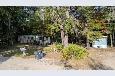 72 April Court, Freeport, FL 32439 - Photo 13