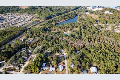 78 April Court, Freeport, FL 32439 - Photo 11