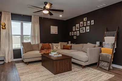 4605 Naval Court, Crestview, FL 32539 - Photo 9