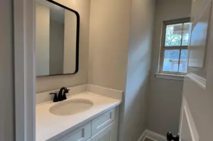 2668 Brodie Ln Ln, Crestview, FL 32536 - Photo 17