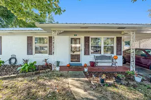 132 NW Loizos Dr NW, Fort Walton Beach, FL 32548 - Photo 1