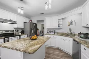 422 Jillian Dr, Crestview, FL 32536 - Photo 1