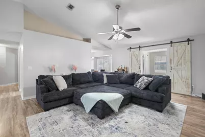 422 Jillian Drive, Crestview, FL 32536 - Photo 5