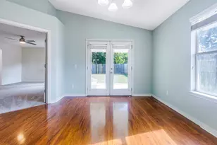 2110 Catline Cir, Navarre, FL 32566 - Photo 11