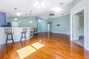 2110 Catline Cir, Navarre, FL 32566 - Photo 13