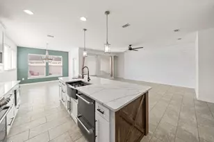 105 Johnson Bayou Dr, Panama City Beach, FL 32407 - Photo 9