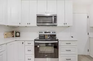 6089 W Dogwood Dr W, Crestview, FL 32536 - Photo 13