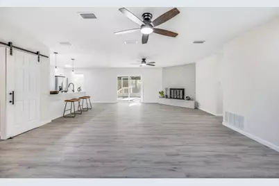 6089 W Dogwood Drive W, Crestview, FL 32536 - Photo 9