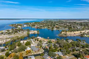 2445 Pretty Bayou Blvd, Panama City, FL 32405 - Photo 51