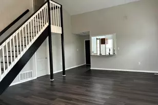 404 NW Adam Street NW, Fort Walton Beach, FL 32548 - Photo 3