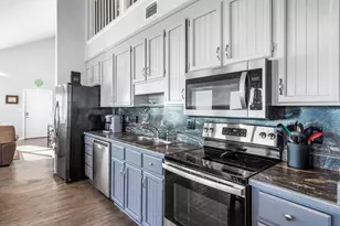 8123 Gulf Blvd, Navarre, FL 32566 - Photo 19