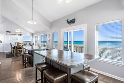 8123 Gulf Boulevard, Navarre, FL 32566 - Photo 17