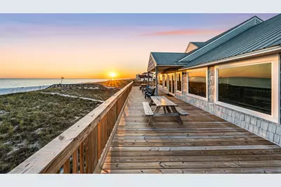 8123 Gulf Boulevard, Navarre, FL 32566 - Photo 1