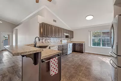 9773 Leeward Way, Navarre, FL 32566 - Photo 13