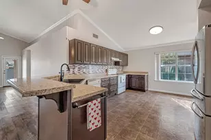 9773 Leeward Way, Navarre, FL 32566 - Photo 13