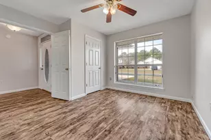 9773 Leeward Way, Navarre, FL 32566 - Photo 5