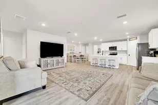 275 Boggy Crk Wy, Panama City, FL 32404 - Photo 5