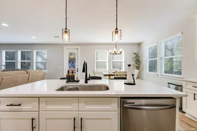 4198 Mainsail Drive, Niceville, FL 32578 - Photo 17