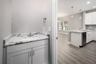 965 Skylark Rd, Mary Esther, FL 32569 - Photo 17