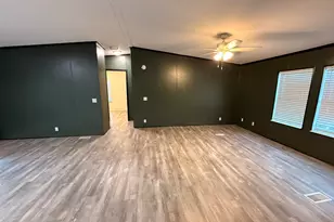 300 Ridgewood Ave, Mary Esther, FL 32569 - Photo 11