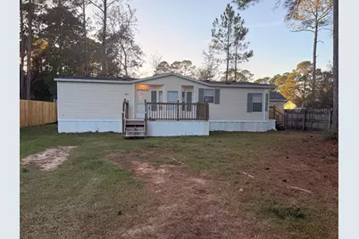 300 Ridgewood Avenue, Mary Esther, FL 32569 - Photo 5